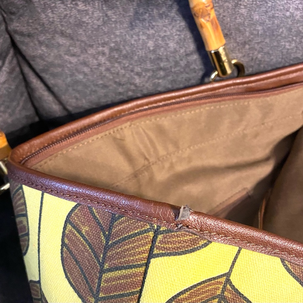 Purse - Picture 6 of 9